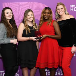 Four students at NRF Foundation Honors with award